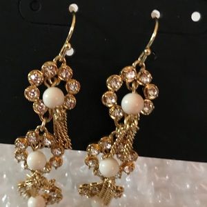 Ann Taylor earring